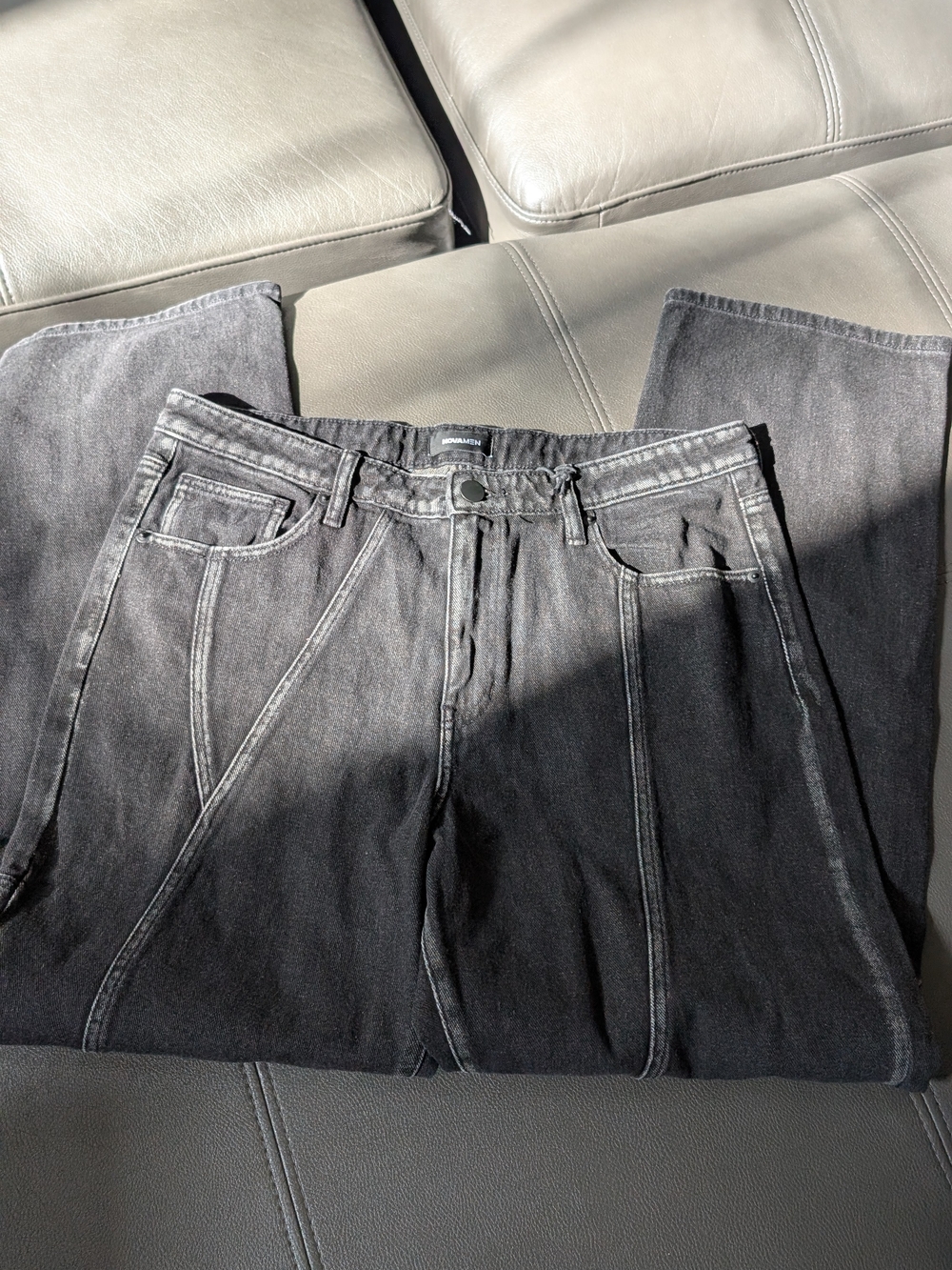 Fashion Nova Men's Washed Black Slim Straight Jeans